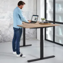 Elektrisch zit-sta wingbureau