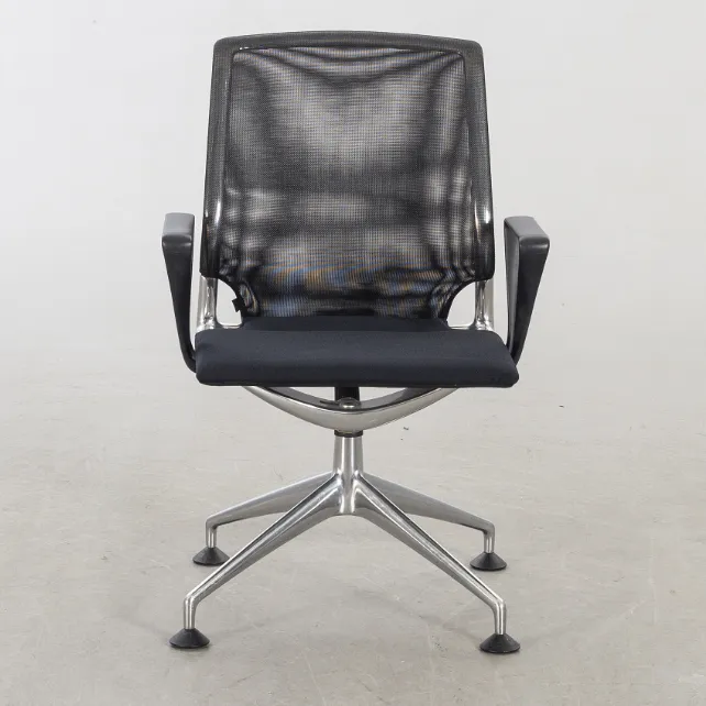Vitra Meda chair (gebruikt) Vitra Meda chair (gebruikt)