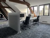 Akoestische scheidingswand staand