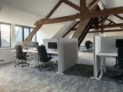 Akoestische scheidingswand staand