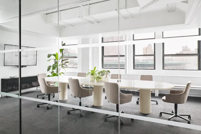 Vergaderstoel Hendrix mini met wieltjes