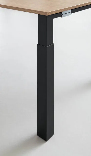 Palmberg Systo tec bureau hoogte instelbaar vierkante poot Palmberg Systo tec bureau hoogte instelbaar vierkante poot