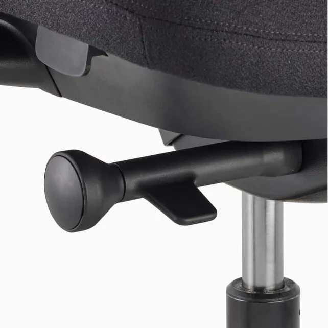 Refurbished Herman Miller Verus TriFlex bureaustoel