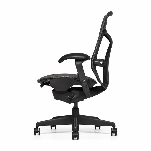 Refurbished Herman Miller Mirra 1 Graphite