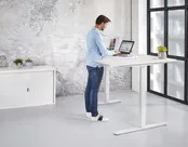 Elektrisch zit-sta wingbureau