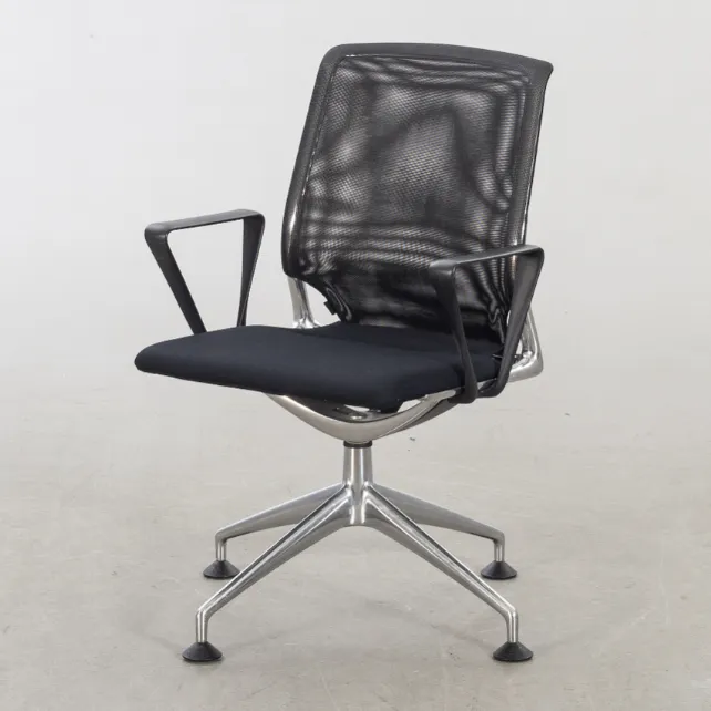 Vitra Meda chair (gebruikt)