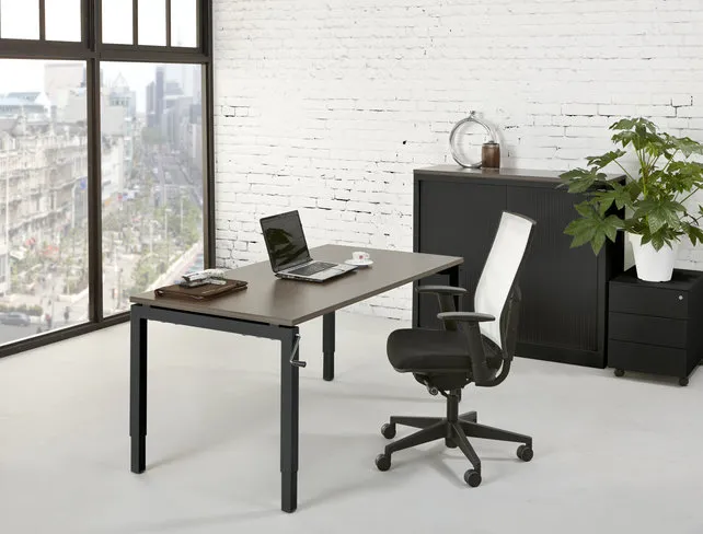 4-poot bureau Quartetto slinger