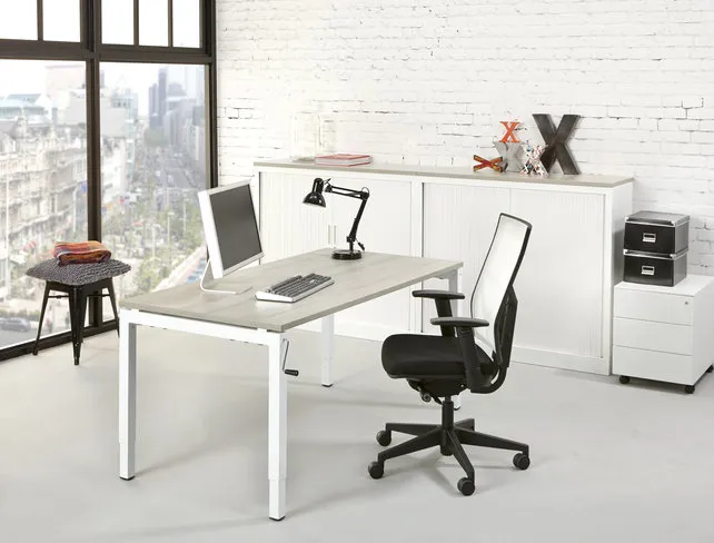 4-poot bureau Quartetto slinger