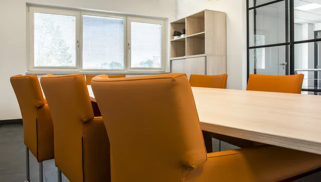 Vergadertafel Basic tonvorm