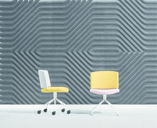 Vergaderstoel Kurvi met wieltjes