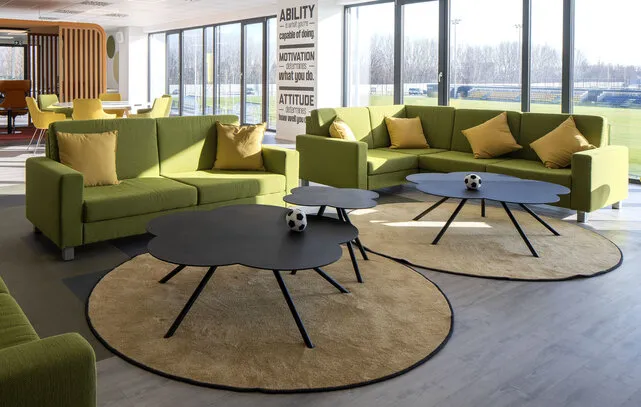 Klover koffie tafel klein