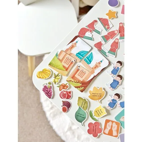 Adam en Sumayyah gaan op avontuur busybook