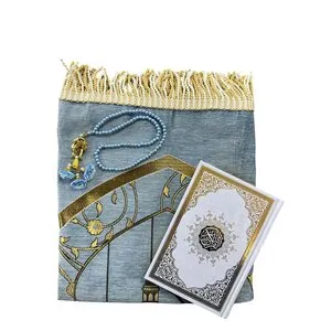 Ramadan Geschenkset Babyblauw – Gebedskleed, Koran & Parel Tasbih