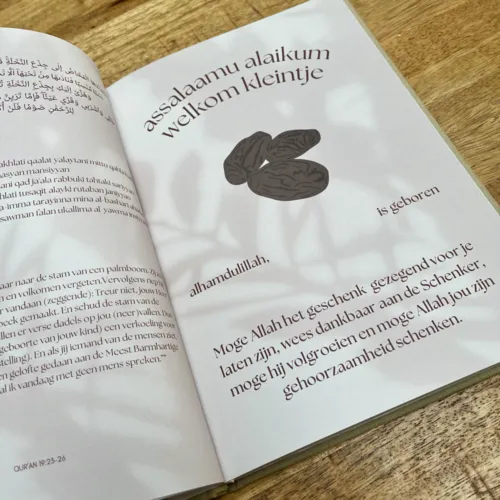 Het islamitisch babydagboek - Assalamu alaikum kleintje
