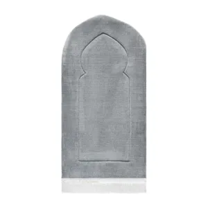 Urban Rug UK Urban Rugs UK Gebedskleed – Luxury Arch Design Grijs – Extra Dikke Vulling – 115x67 cm Urban Rug UK Urban Rugs UK Gebedskleed – Luxury Arch Design Grijs – Extra Dikke Vulling – 115x67 cm