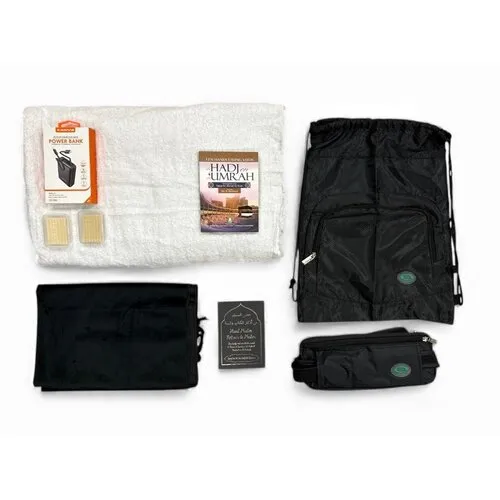 Umrah Essentials Set voor Mannen – Complete 8-delige Reisbox Umrah Essentials Set voor Mannen – Complete 8-delige Reisbox