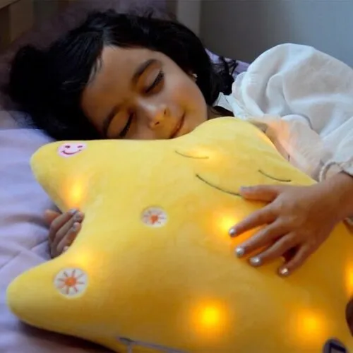 Desi Doll My Dua’ Pillow Geel – Islamitisch Licht & Geluid Kussen