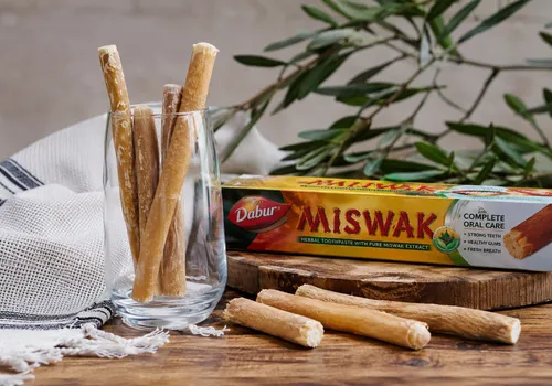 Miswak gebruiken: Hoe gebruik je een miswak? De complete gids volgens de Sunnah