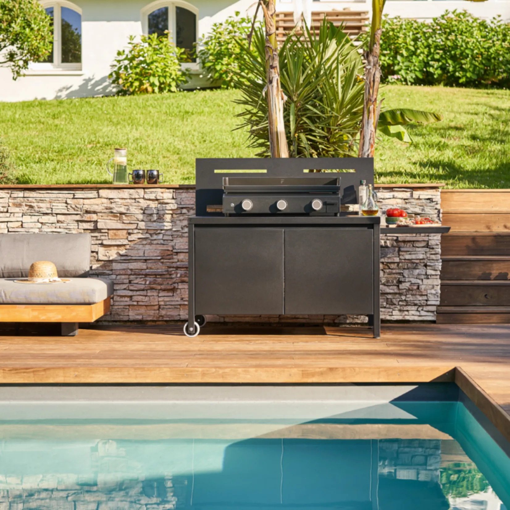 Forge Adour  Roltafel