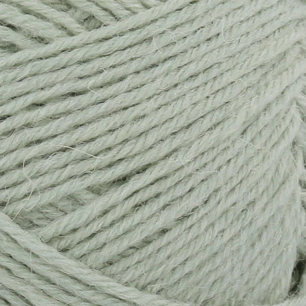 Novita Yarn Novita Viola 307 verse Novita Yarn Novita Viola 307 verse