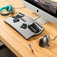 Kinesis Advantage2 Ergonomische Tastatur, silber