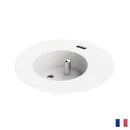 Powerdot Compact Power mit USB-C Ladegerät Ø60 mm weiß mit Schutzkontakt BE/FR (UTE)