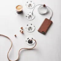 Powerdot 16 mit USB-A Ladegerät und USB-C Ø79 mm weiß