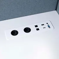 Götessons Table Top Slim Konferenz-Einbau-Steckdosenleiste für den Schreibtisch