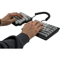 Mistel MD770 RGB schwarze mechanische Tastatur QWERTZ DE
