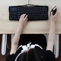 Evoluent Mausfreundliche ergonomische Tastatur
