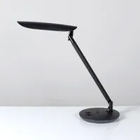 Götessons Funkia LED Schreibtischlampe schwarz