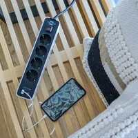 Brennenstuhl Ecolor 4-fach Steckdosenleiste mit USB-Ladeanschlüssen - weiß