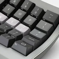 Kinesis Advantage360 – kompakte, geteilte Tastatur