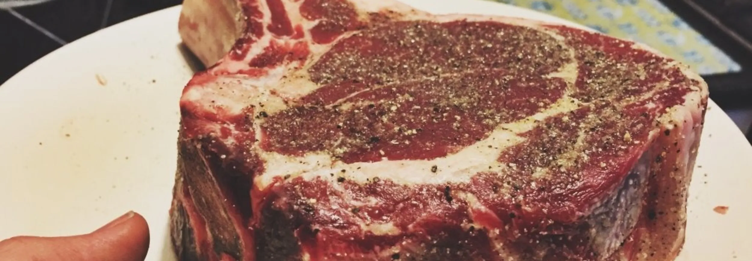 Kamado Sherrif Food Blog Côte du boeuf van de Kamado Joe Kamadosheriff