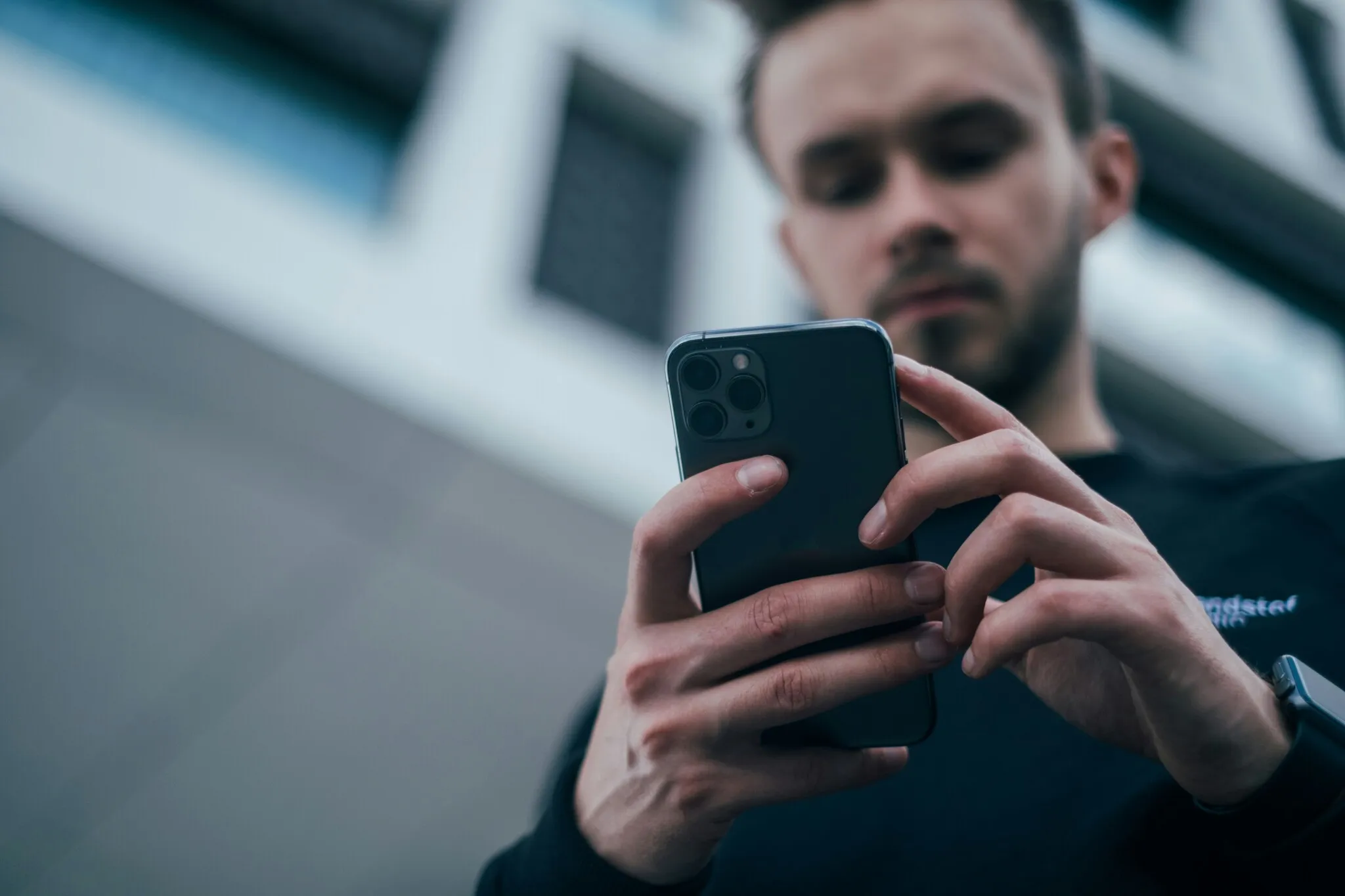 Een nieuwe iPhone los kopen of met abonnement?