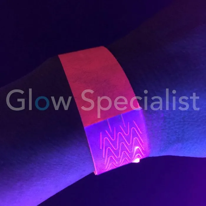 Glow Specialist NEON TYVEK WRISTBAND - NEON PINK