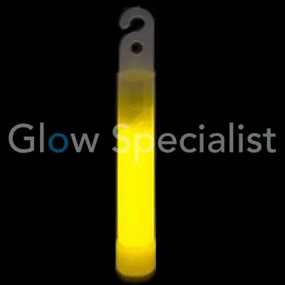 Glow Specialist Glowstick 4" – 10 cm – Breaklight met haak & oog – Lange brandduur – Feest, outdoor & veiligheid