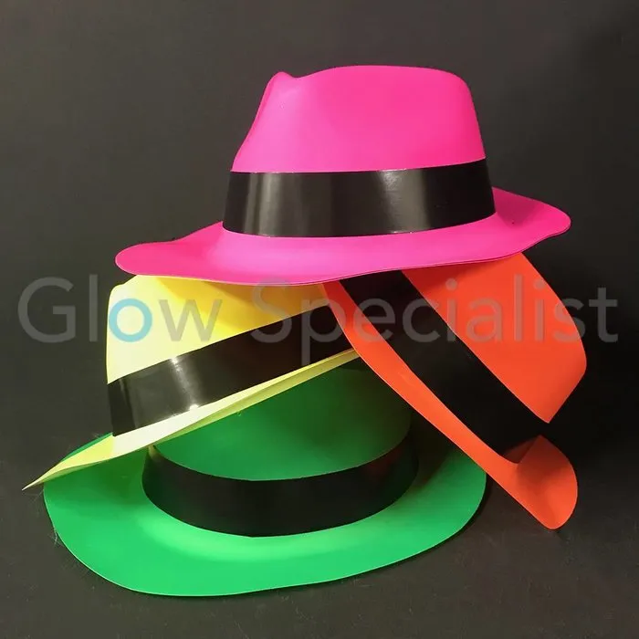 UV / BLACKLIGHT GANGSTER HOED - NEON ORANJE - 12 STUKS