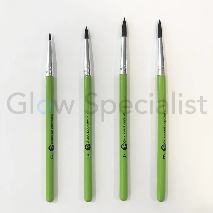 Cameleon CAMELEON BRUSH - BLACK ROUND POINT - NR 4 - SHORT GREEN HANDLE