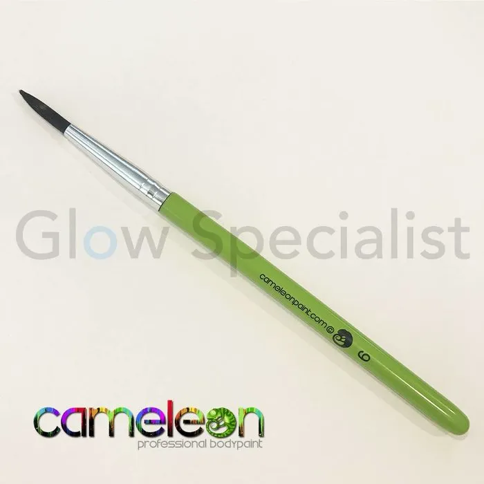 Cameleon CAMELEON BRUSH - BLACK ROUND POINT - NR 6 - SHORT GREEN HANDLE