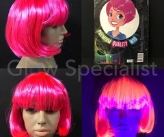 Glow Specialist NEON ROZE PRUIK - KORTE BOBLIJN MET PONY