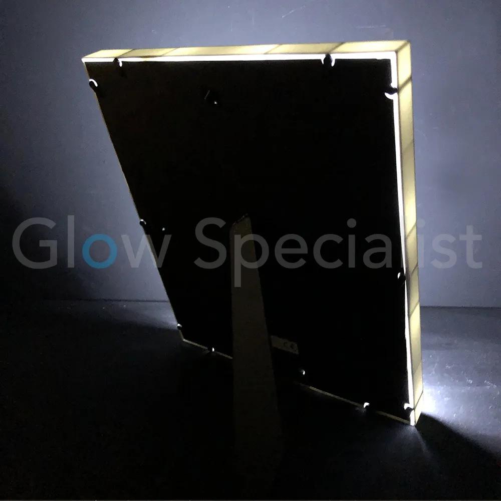 LED FOTOLIJST - 32,5 x 27,5 CM - WIT - 12 LED
