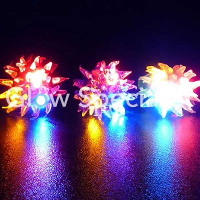 LED Spike Rings – Display Box with 48 Flashing Colourful Rings