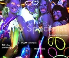 CARNIVAL PARTY PACKAGE FOR 4 PEOPLE - 116 PIECES