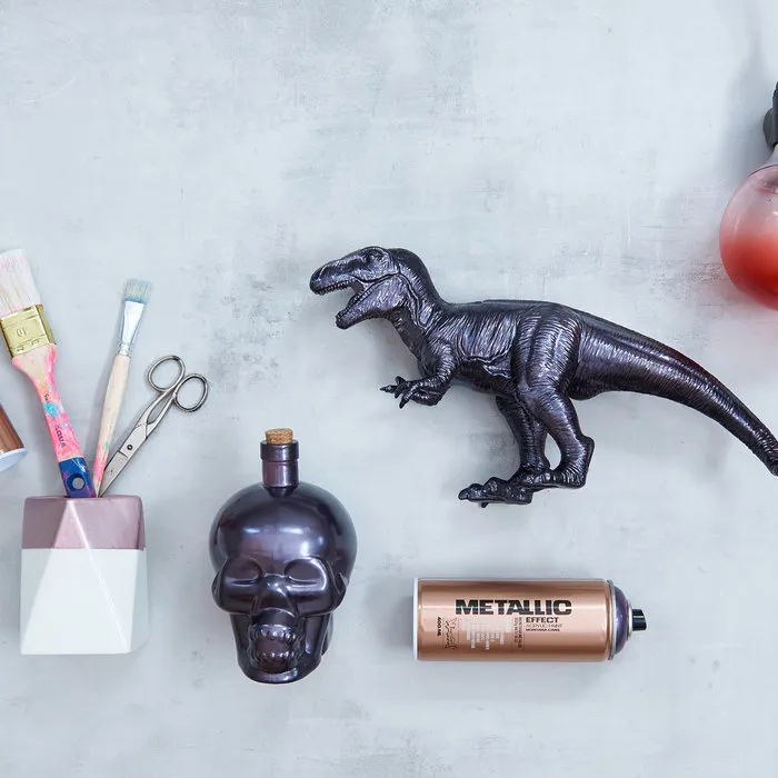 Montana Cans MONTANA METALLIC EFFECT SPRAY  - GRAPHIT EMC7060 - 400ML