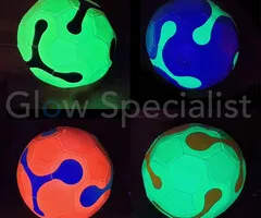 UV/BLACKLIGHT VOETBAL - MAAT 5 - 4 KLEUREN