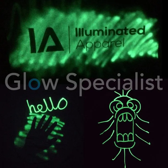 INTERACTIEF GLOW IN THE DARK T-SHIRT