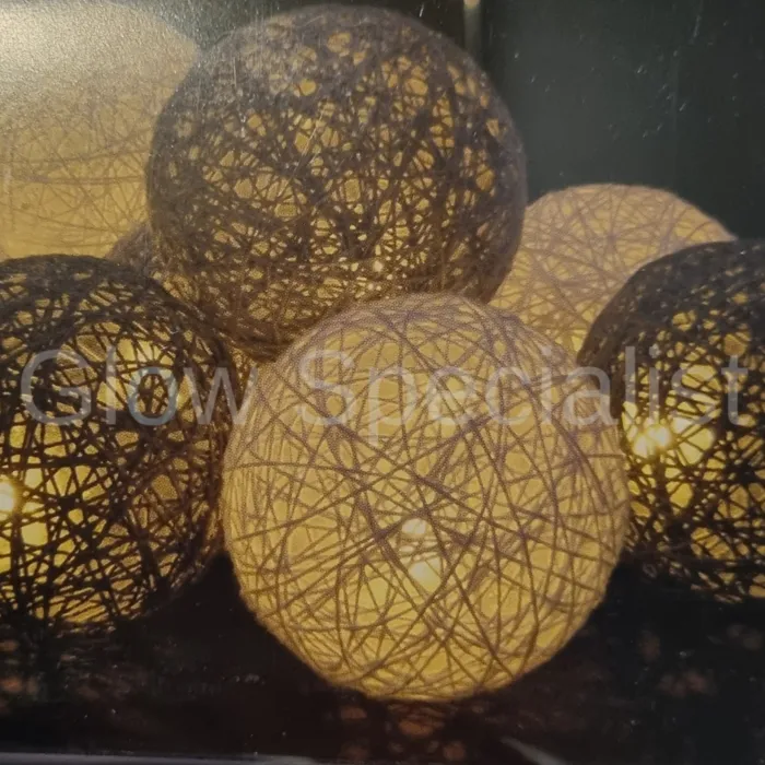 LED LICHTSNOER MET 10 BOLLEN  - WARM WIT