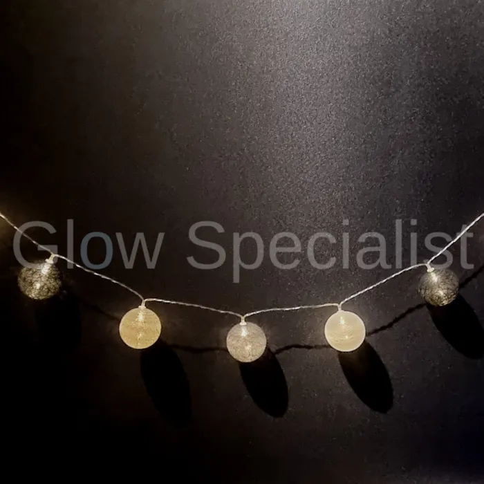LED LICHTSNOER MET 10 BOLLEN  - WARM WIT