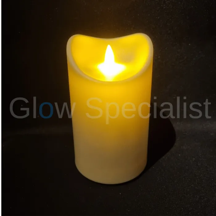 MovinFlame MOVINFLAME OUTDOOR LED CANDLE - WITH TIMER AND REMOTE CONTROL - IVOOR - 15 CM